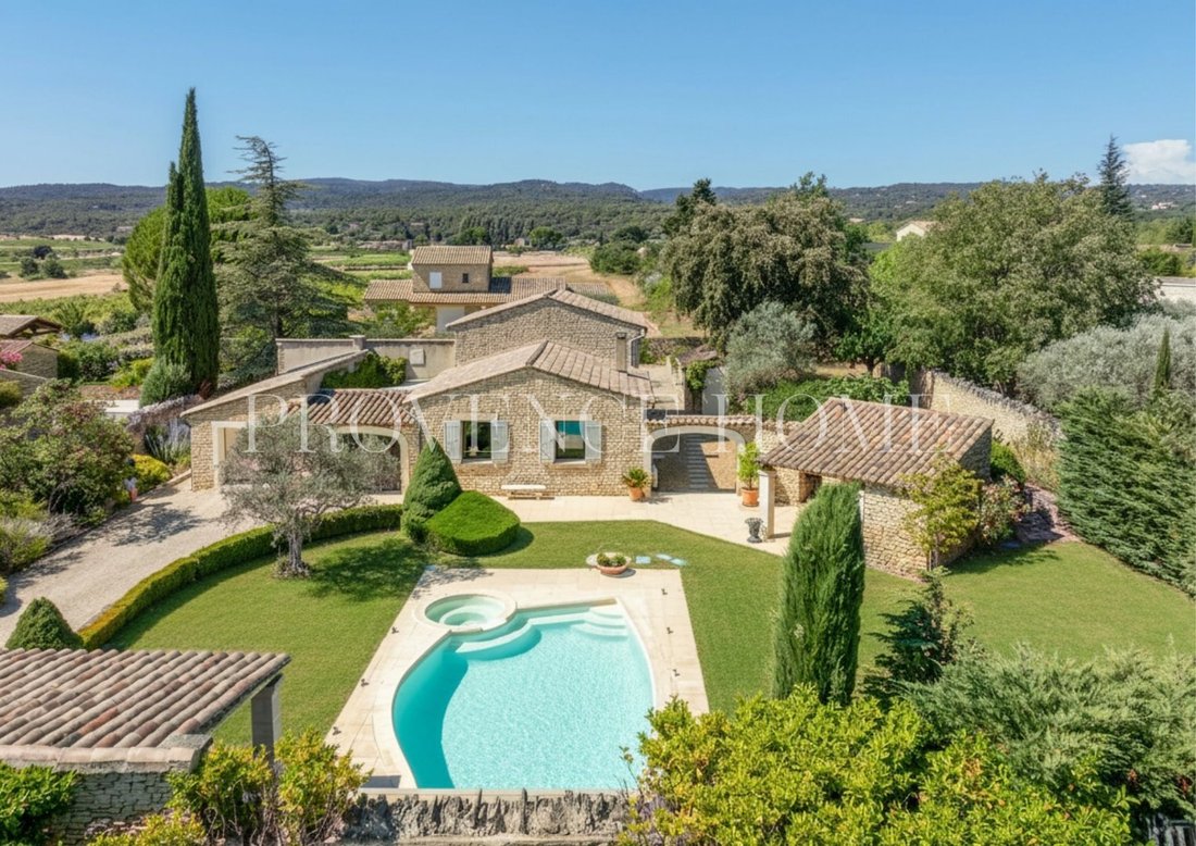 House in Gordes, Provence-Alpes-Côte d'Azur, France 1 - 18130796