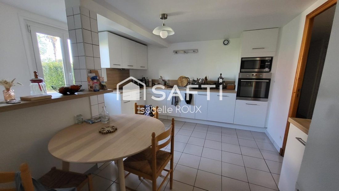 House in Bordes, Nouvelle-Aquitaine, France 2 - 18233368