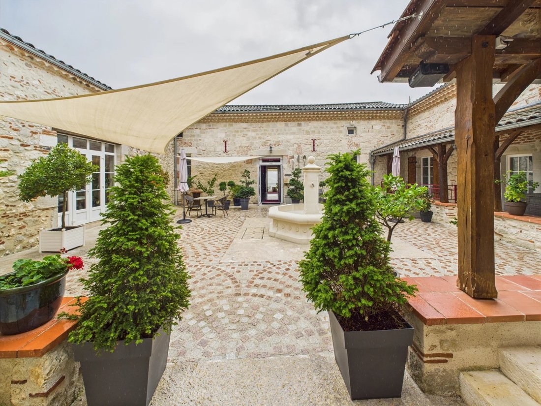 House in Penne-d'Agenais, Nouvelle-Aquitaine, France 3 - 18227372
