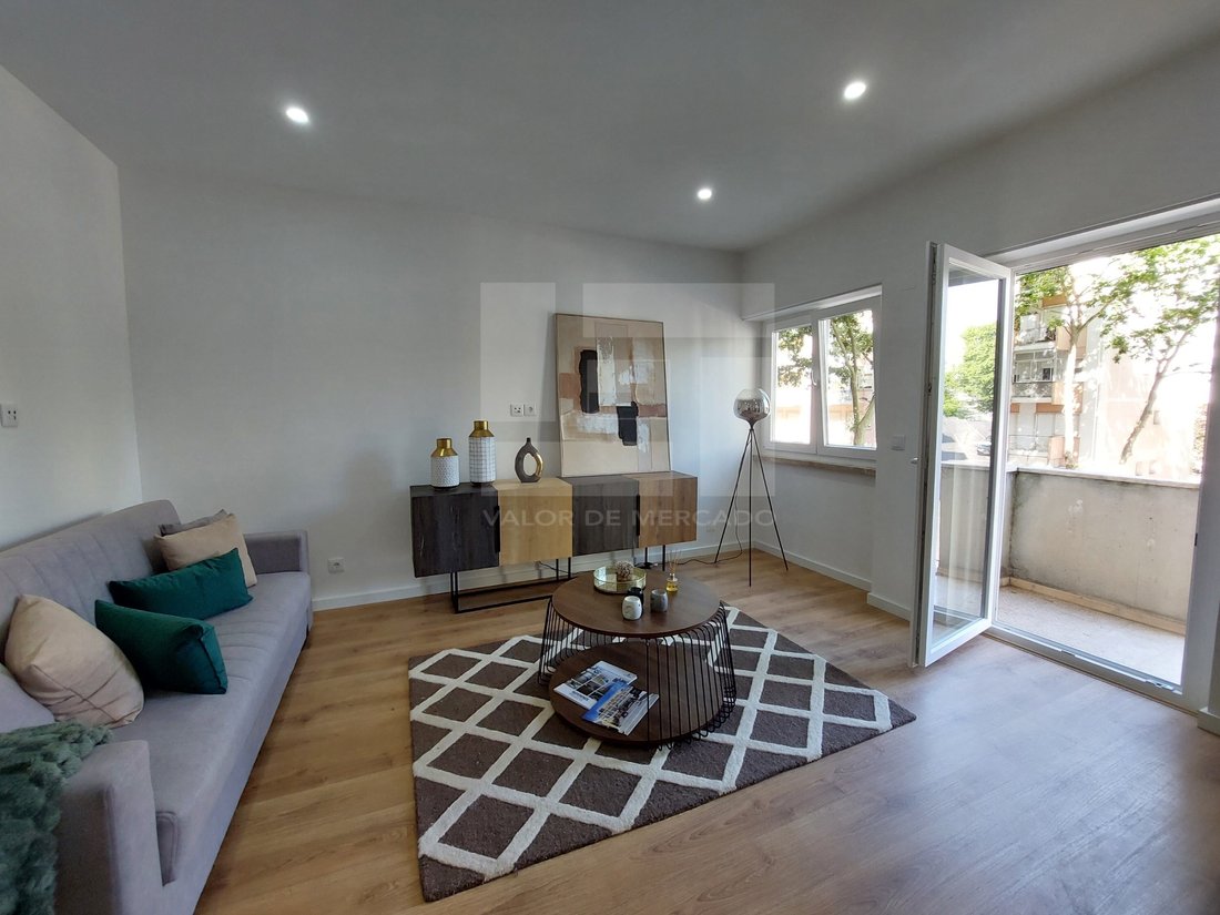 Apartment in Benfica, Lisbon, Portugal 2 - 18230796