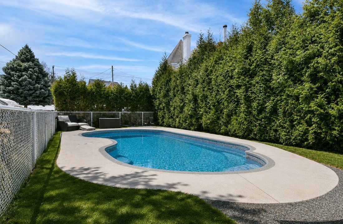 House in Repentigny, Quebec, Canada 4 - 18227324