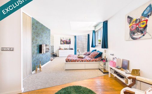 House in Campagne, Pibrac, France 1