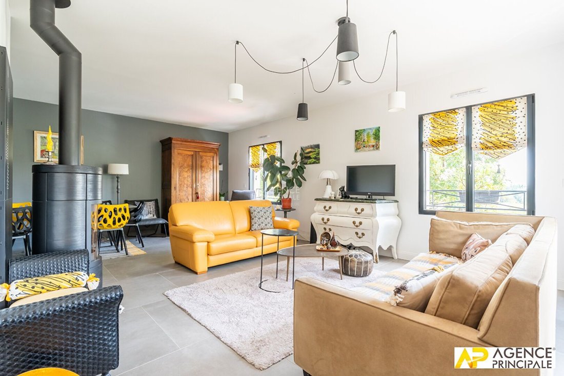 House in Sud, Le Mesnil-le-Roi, France 3 - 18232293