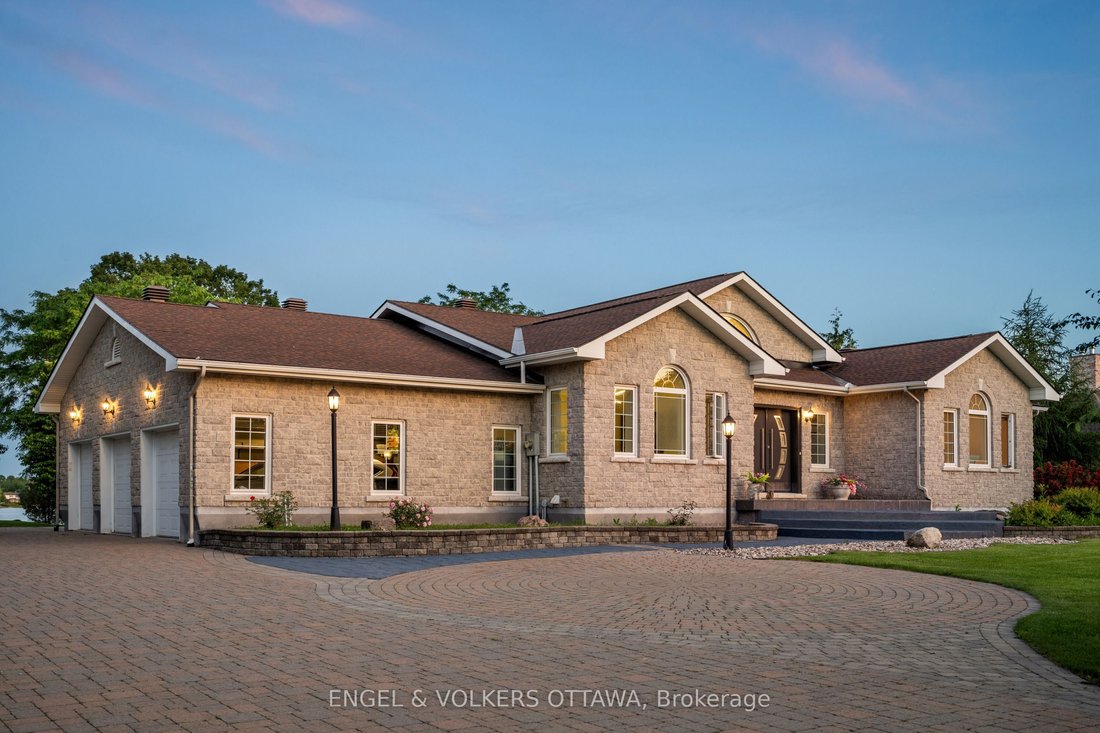 House in Ottawa, Ontario, Canada 3 - 18227291