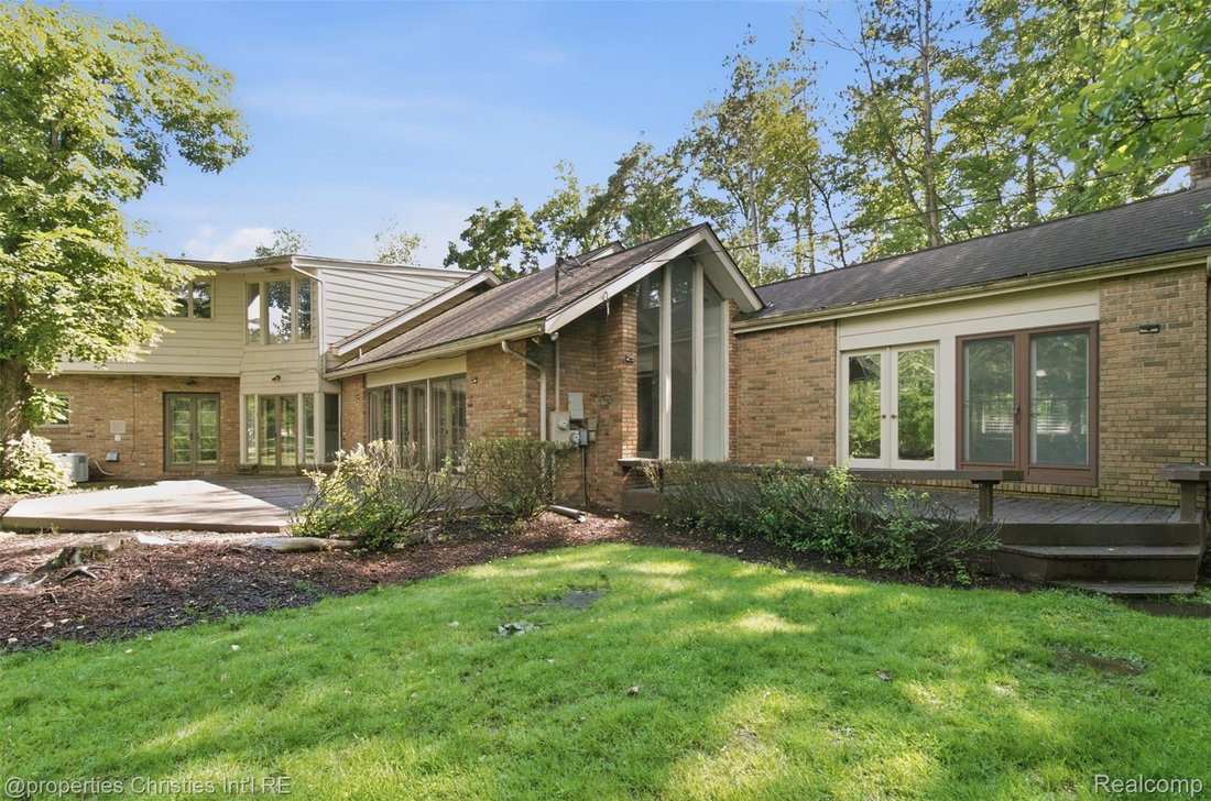 House in Beverly Hills, Michigan, United States 5 - 18230922