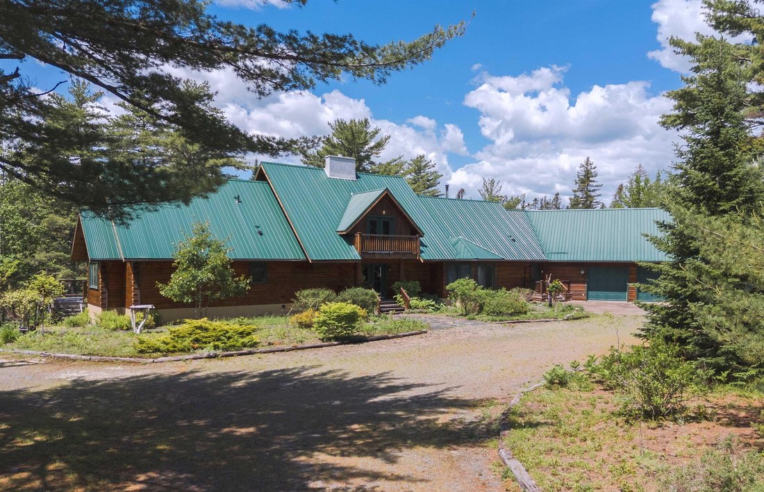 House in Newburne, Nova Scotia, Canada 1 - 18230590