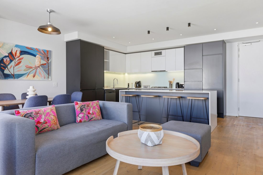 Apartment in Cape Town, Western Cape, South Africa 3 - 18224566