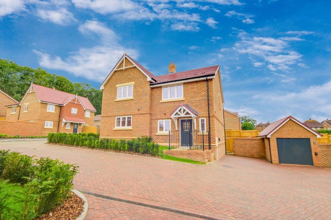 House in Wivelsfield Green, England 1 - 18224235
