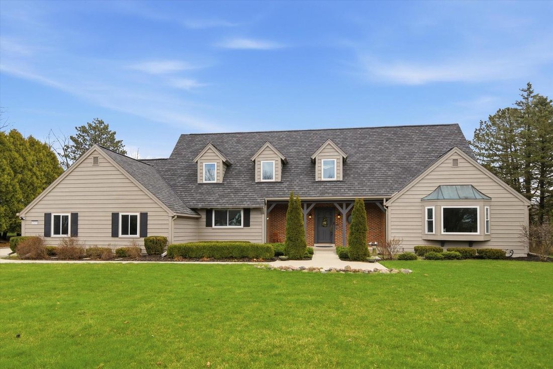 House in Thiensville, Wisconsin, United States 1 - 18229662