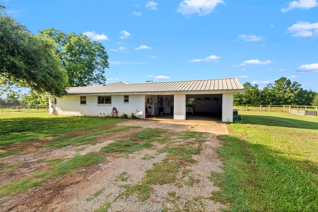 House in Fairfield, Texas, United States 3 - 18226929