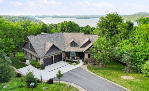 House in Senecaville, Ohio, United States 1