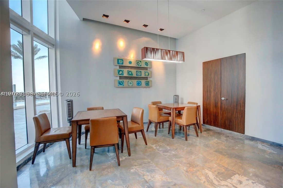 Condo in Sunny Isles Beach, Florida, United States 2 - 18126266