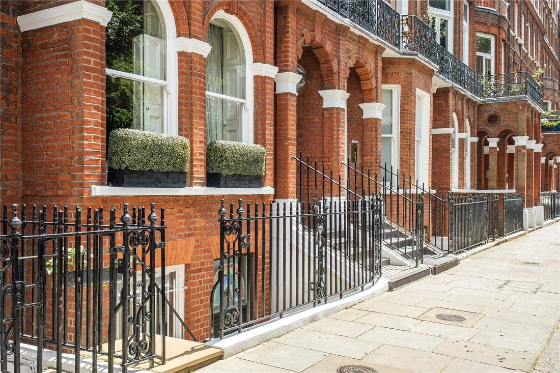 Apartment in Earls Court, Kensington And Chelsea, England 4 - 18225278