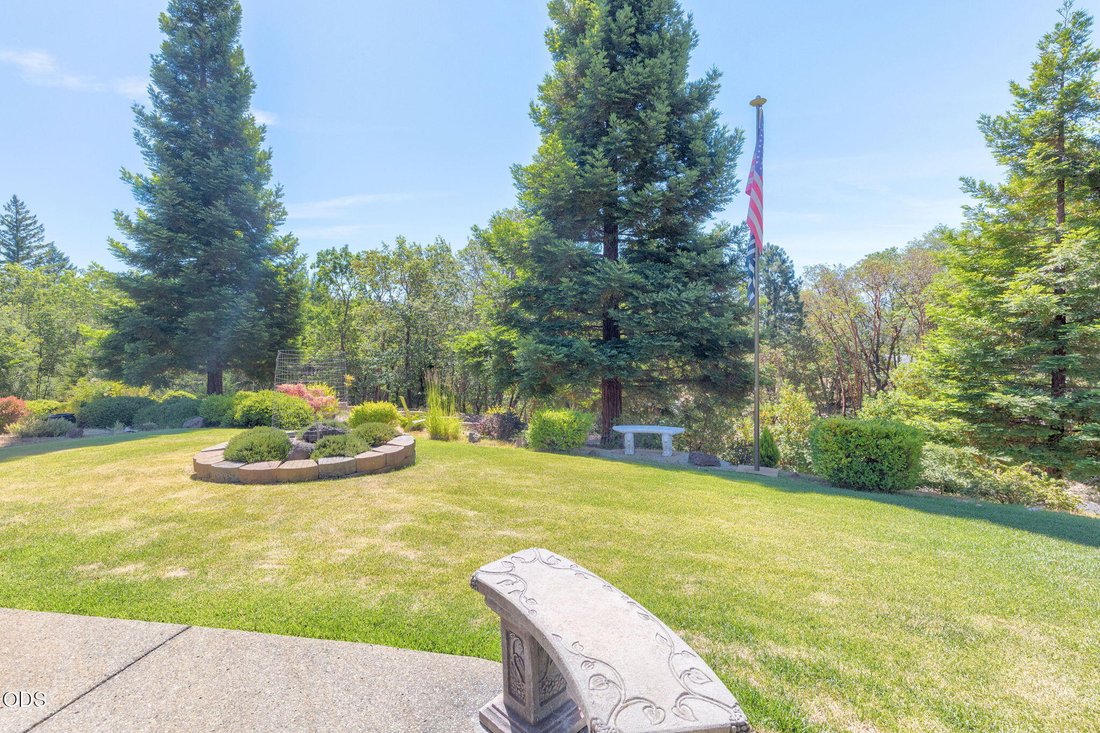 House in Grants Pass, Oregon, United States 5 - 18233616