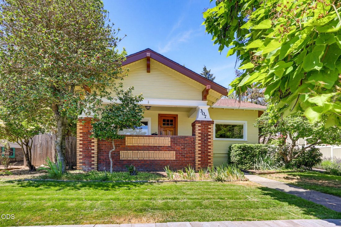 House in Ashland, Oregon, United States 2 - 18229599