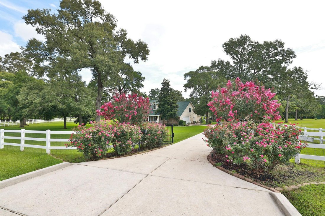 House in Magnolia, Texas, United States 2 - 18226552