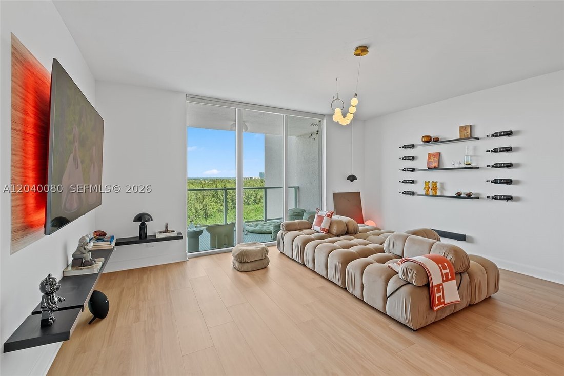 Condo in North Miami Beach, Florida, United States 5 - 18231844
