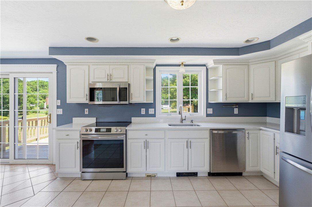 House in Uxbridge, Massachusetts, United States 4 - 18233809