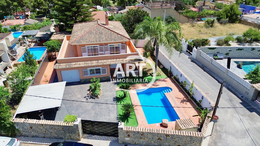 Chalet in Betera, Valencian Community, Spain 1 - 18225096