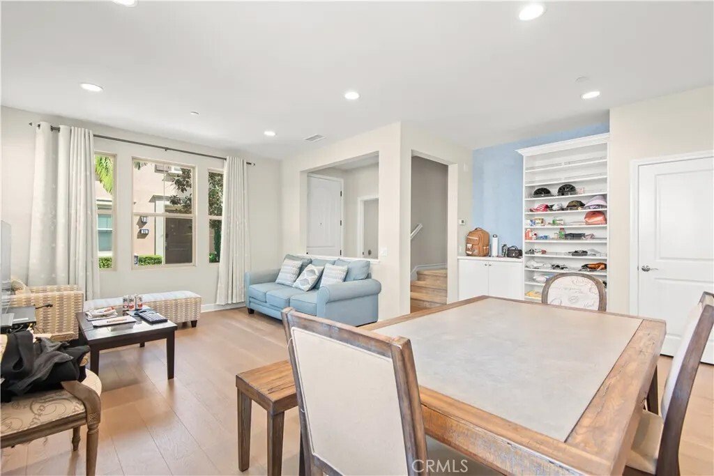 Condo in Irvine, California, United States 3 - 17607295