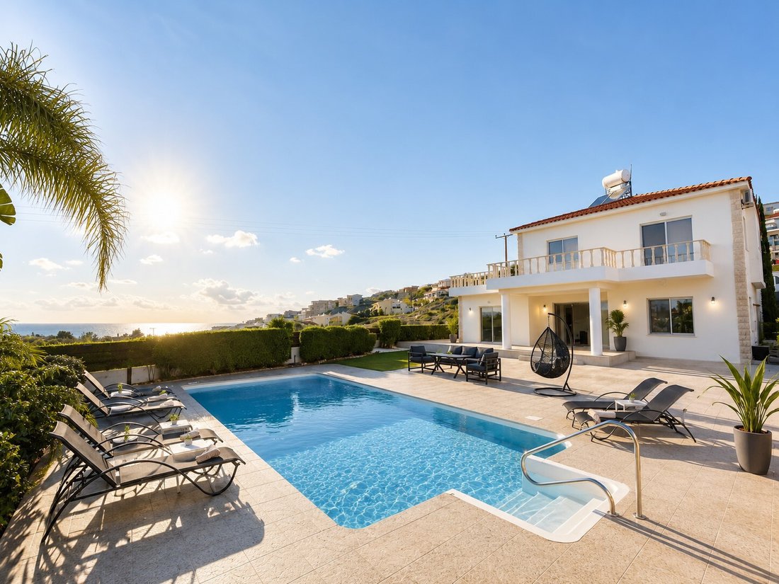 Villa in Chloraka, Paphos, Cyprus 1 - 18230753