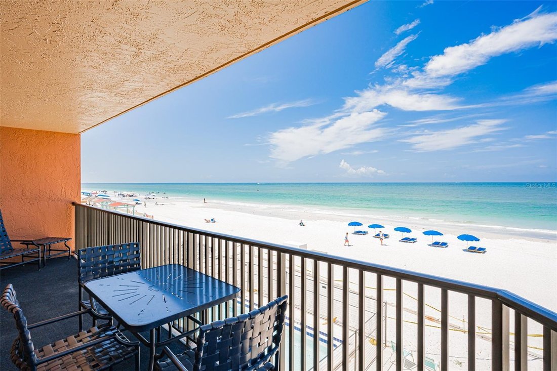 Condominio en Madeira Beach, Florida, Estados Unidos 5 - 18231827