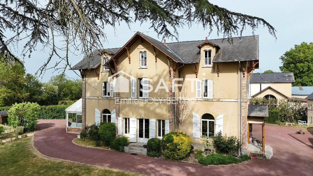 House in Saint-Georges-le-Fléchard, Pays de la Loire, France 1 - 18233294