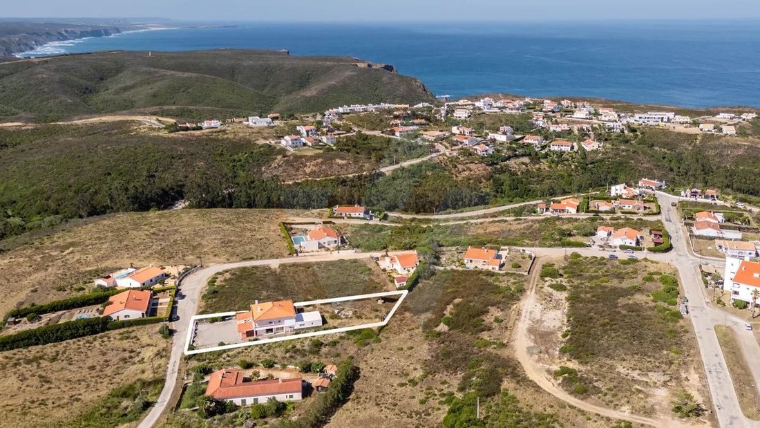 House in Aljezur, Algarve, Portugal 1 - 18229798