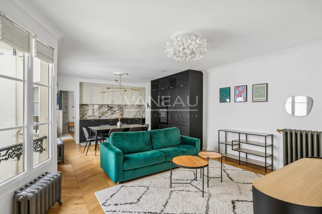 Apartment in Odéon, Paris 6e Arrondissement, Paris 1 - 18224251