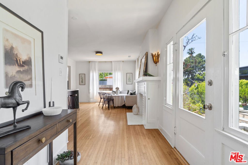 House in Los Angeles, California, United States 5 - 18225139