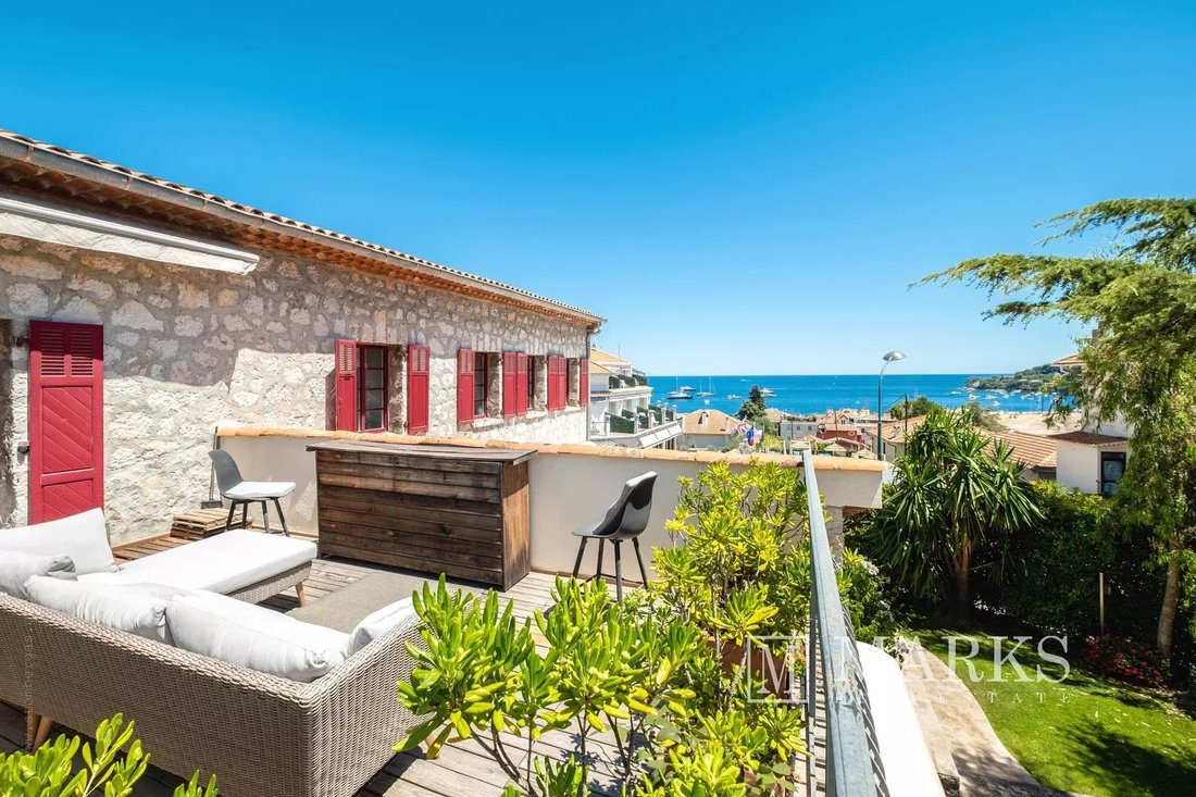Villa in Saint-Jean-Cap-Ferrat, Provence-Alpes-Côte d'Azur, France 1 - 17797331