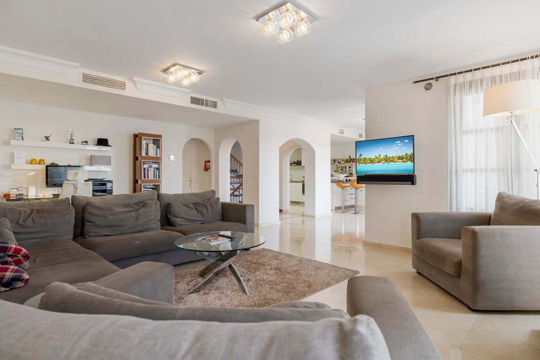 Townhouse in San Pedro de Alcantara, Andalusia, Spain 2 - 18225334