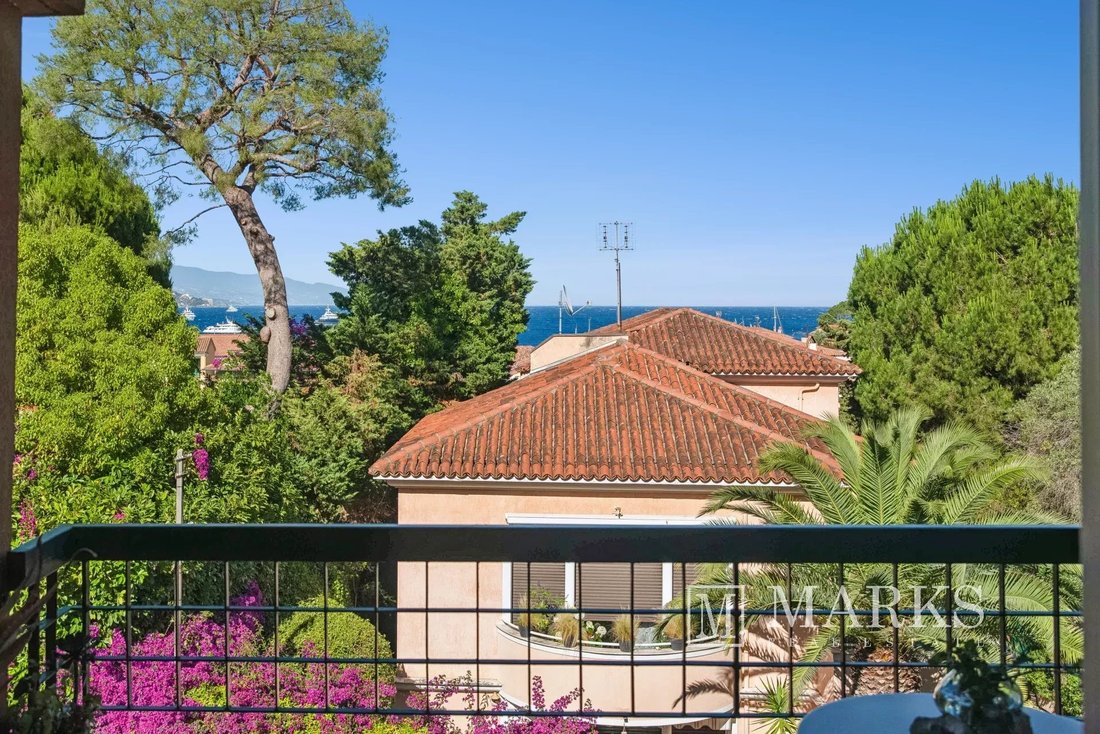Apartment in Saint-Jean-Cap-Ferrat, Provence-Alpes-Côte d'Azur, France 3 - 18156355