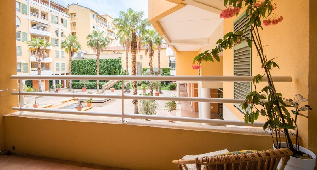 Apartment in Le Port, Nice, France 2 - 18224335