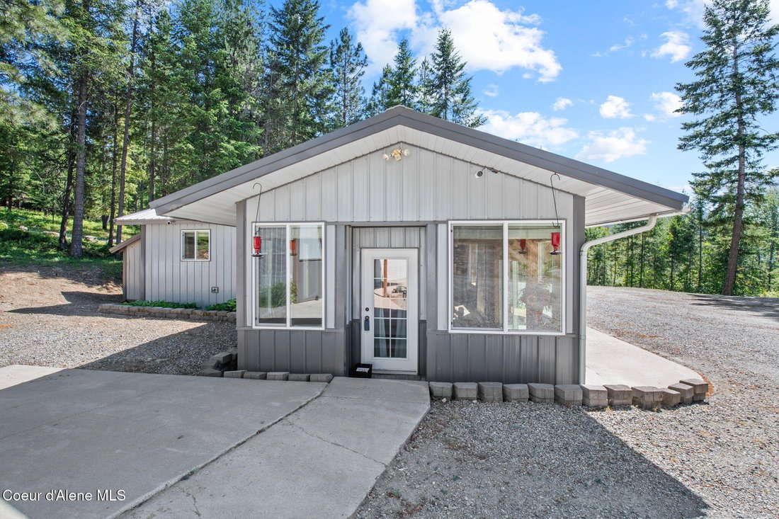 House in Cocolalla, Idaho, United States 4 - 18225208