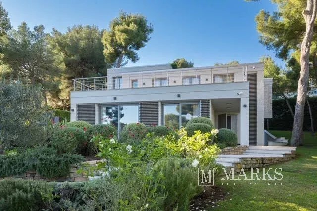 Villa in Saint-Jean-Cap-Ferrat, Provence-Alpes-Côte d'Azur, France 5 - 15452838