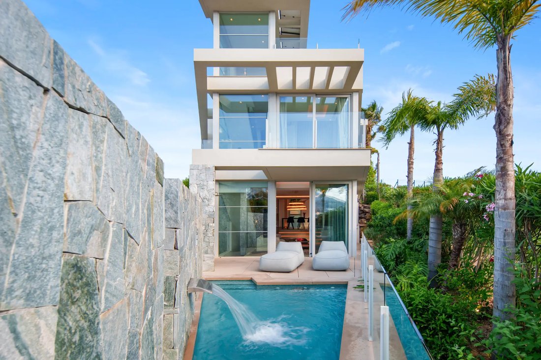 Villa in Puerto Banus, Marbella, Spain 2 - 18225325