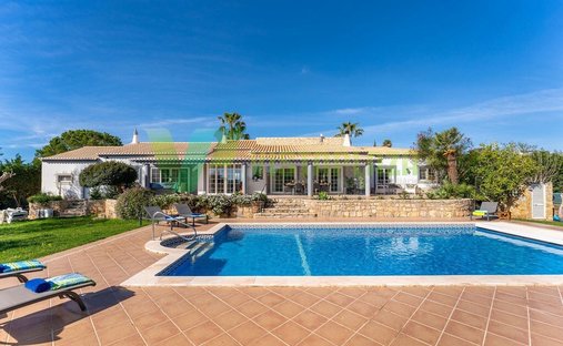 House in Carvoeiro, Algarve, Portugal 1