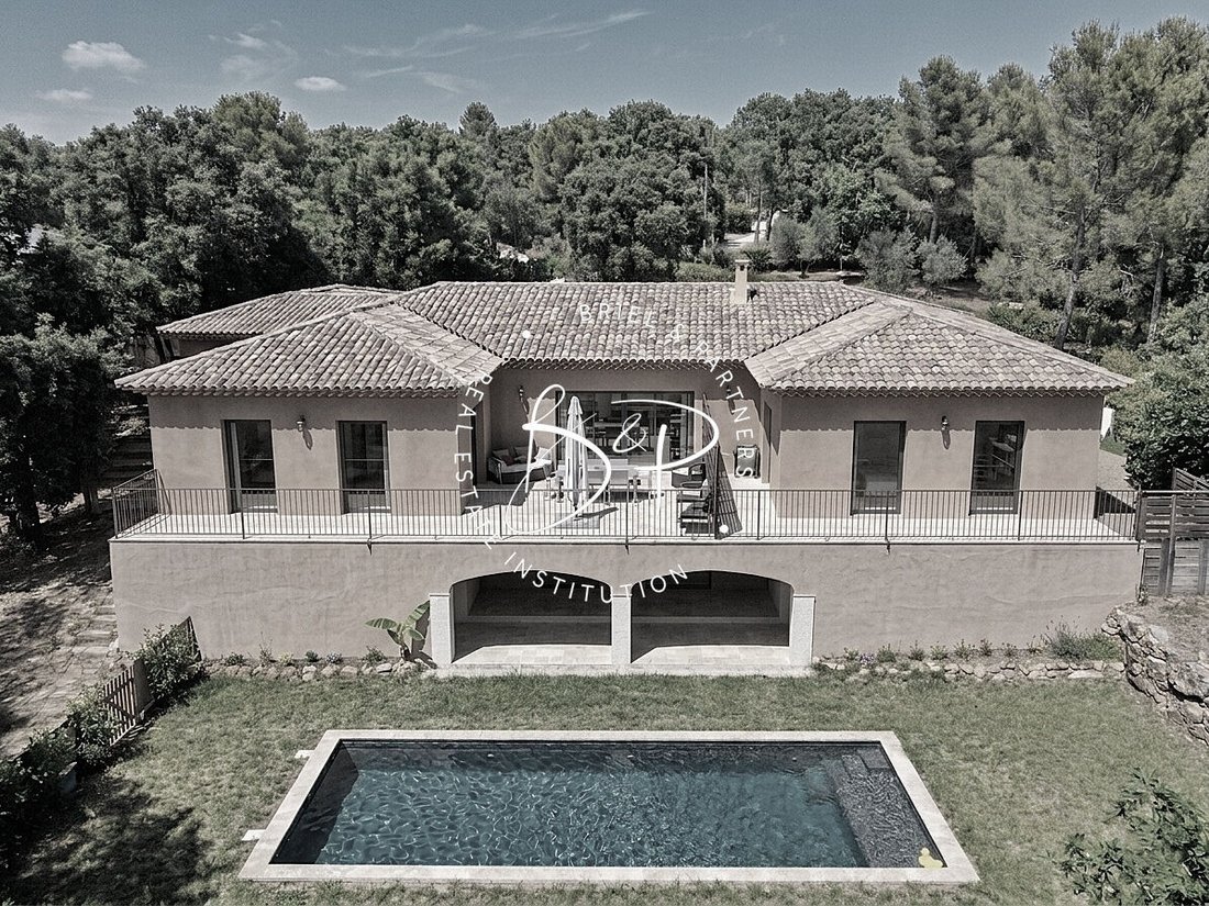 Villa in Le Thoronet, Provence-Alpes-Côte d'Azur, France 1 - 18224387