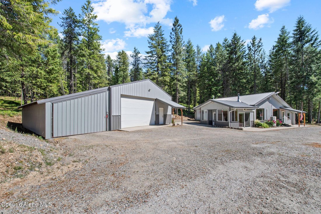House in Cocolalla, Idaho, United States 2 - 18225208