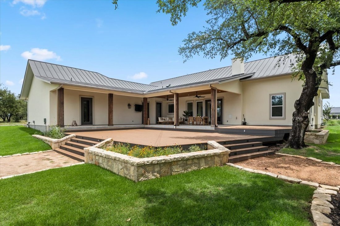 House in Johnson City, Texas, United States 3 - 18223583