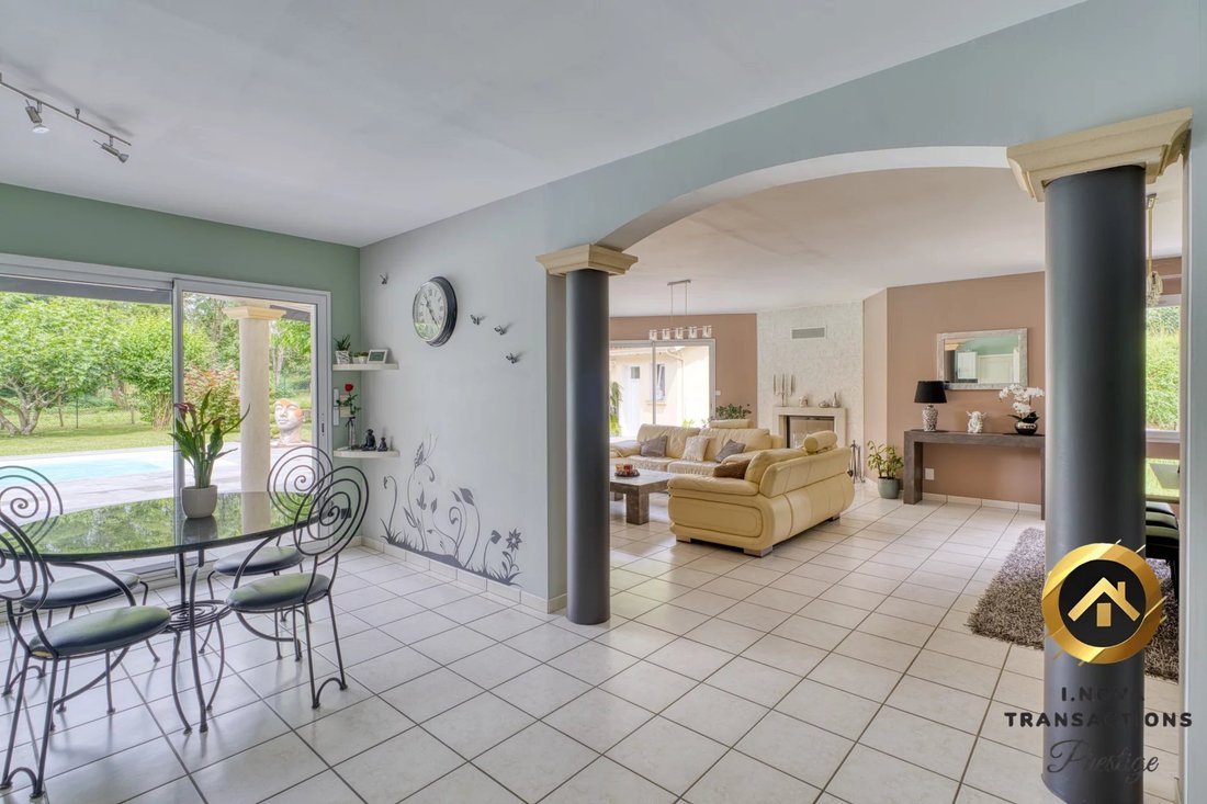 House in Denice, Auvergne-Rhône-Alpes, France 5 - 16684902