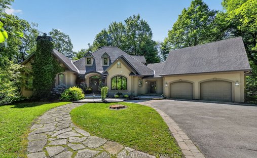 Maison à Ottawa, Ontario, Canada 1