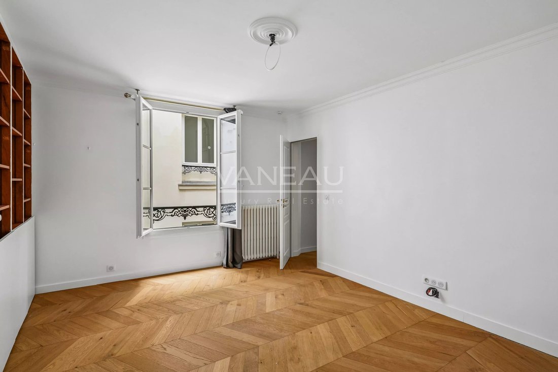 Apartment in Odéon, Paris 6e Arrondissement, Paris 5 - 18224251
