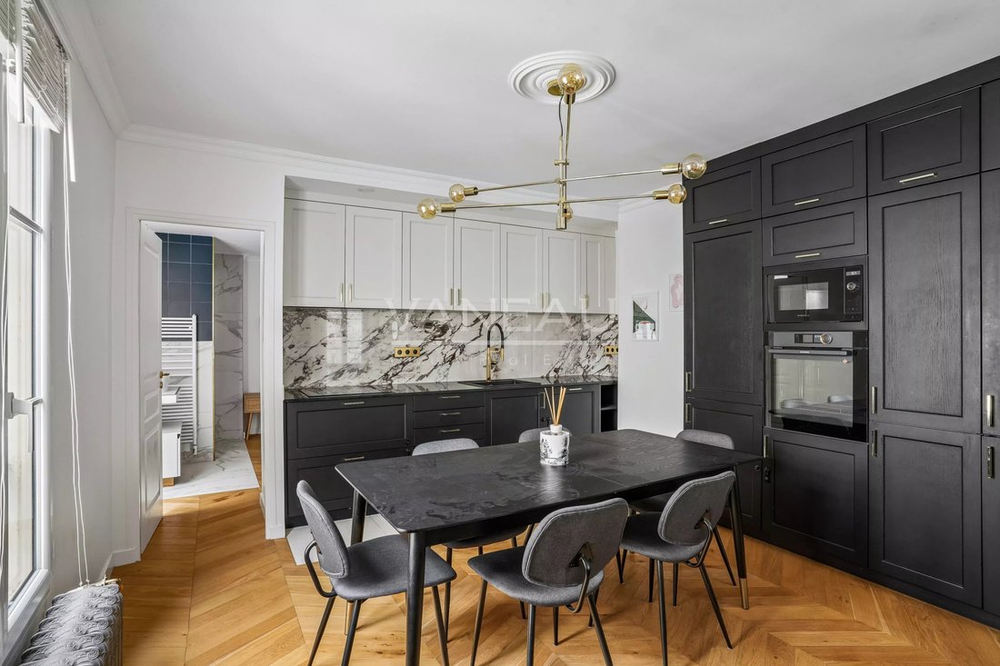 Apartment in Odéon, Paris 6e Arrondissement, Paris 2 - 18224251