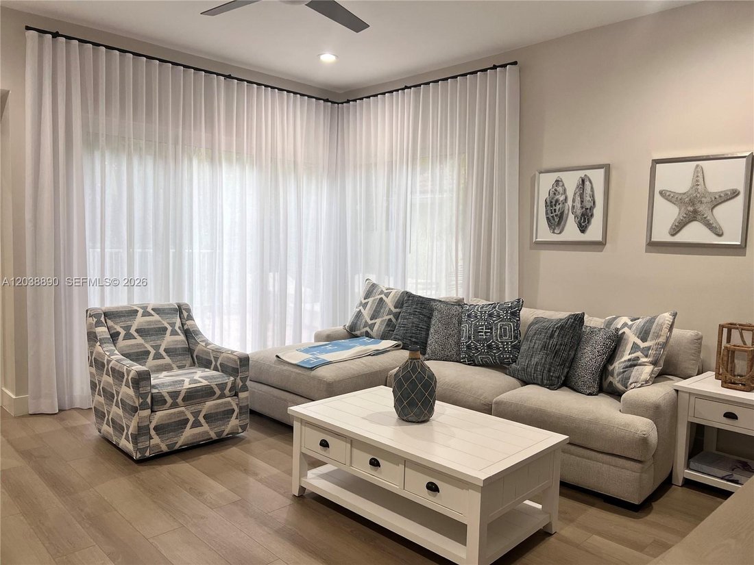 House in Hollywood, Florida, United States 3 - 18223600