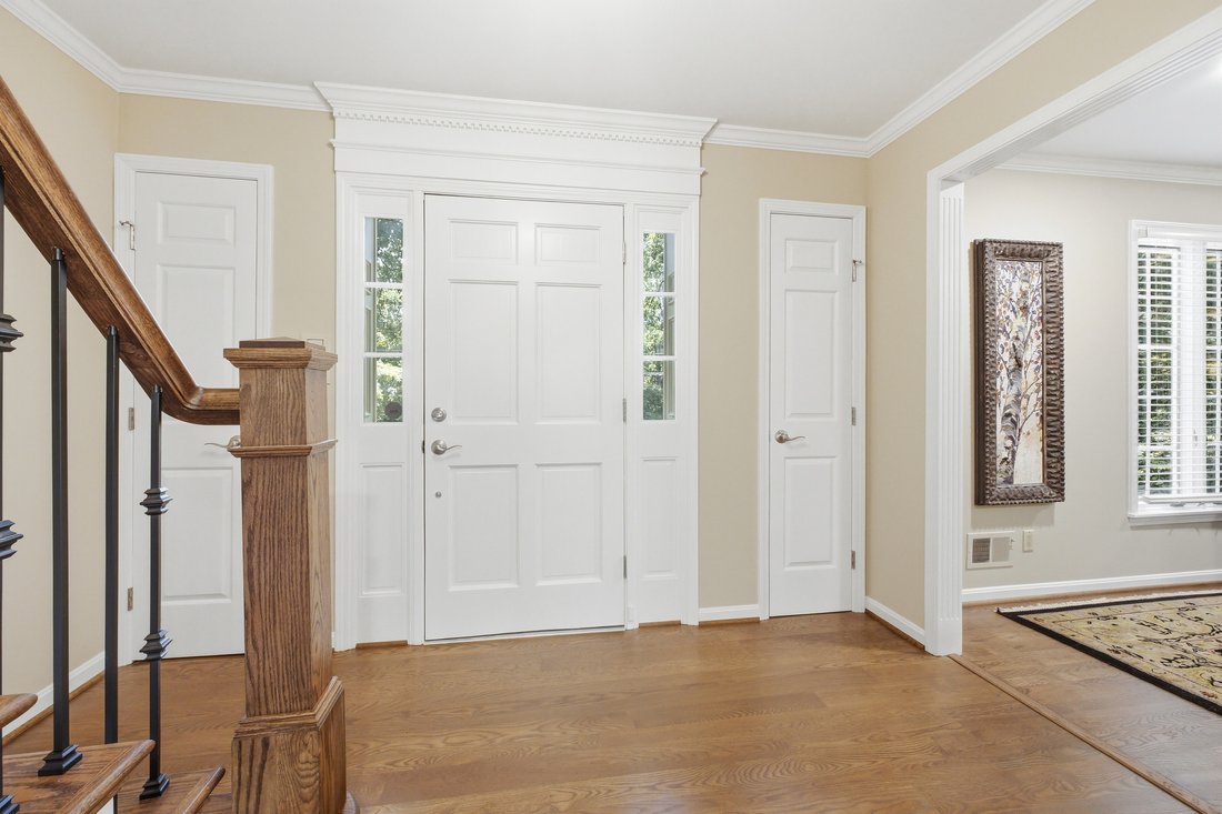 House in Watterson Park, Kentucky, United States 4 - 18224474
