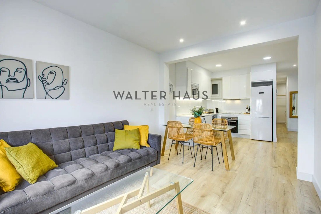 Apartment in Eixample, Barcelona, Spain 5 - 18224315