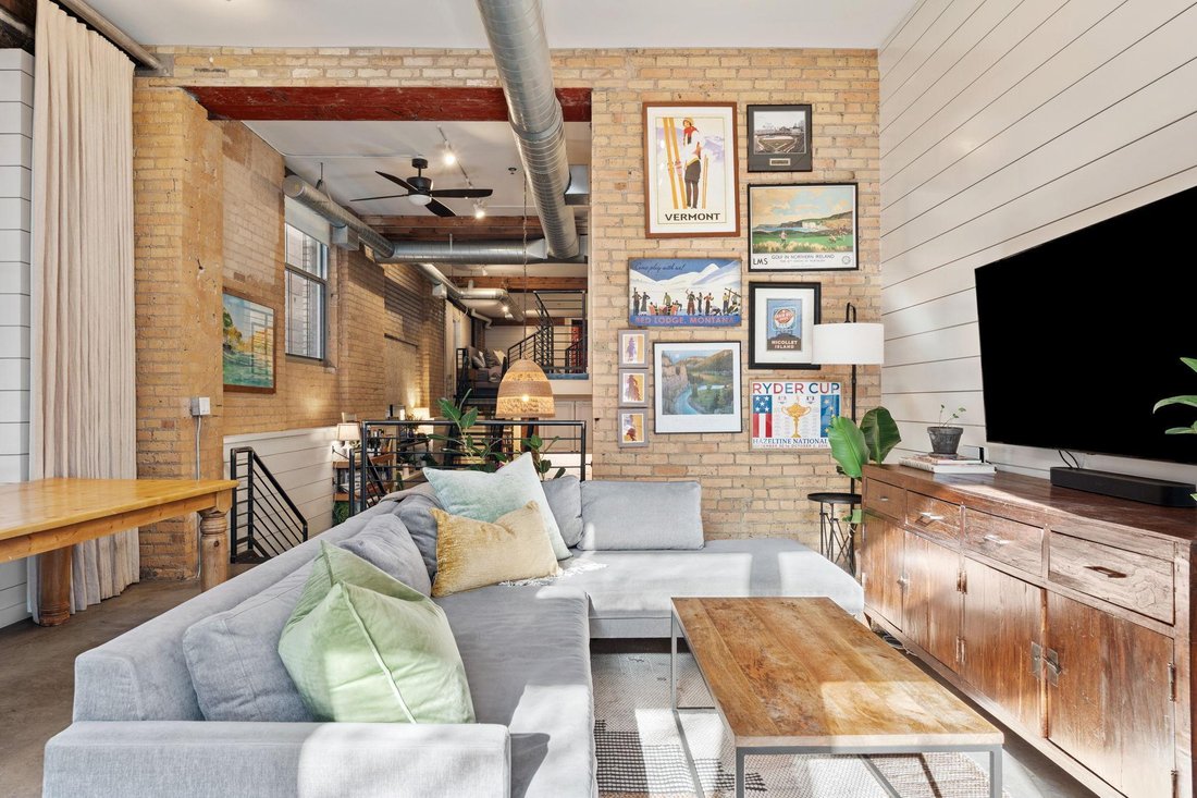 Condo in Minneapolis, Minnesota, United States 1 - 17505984