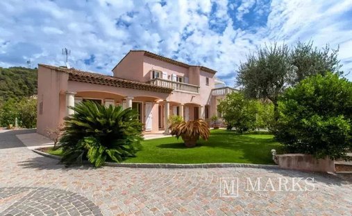 Villa in Villefranche-sur-Mer, Provence-Alpes-Côte d'Azur, France 1